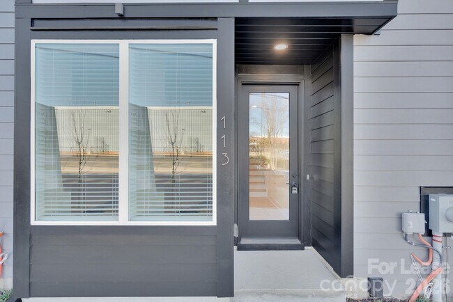 Photo - 113 Verbena St