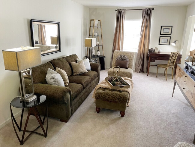 2BR, 2BA - 1,035SF Living Room - Broadstone Village