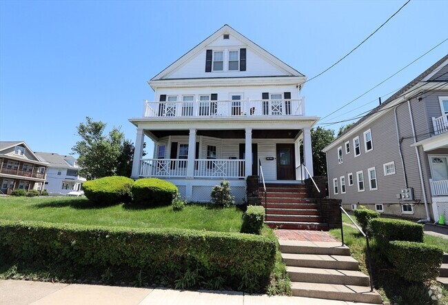 Building Photo - 51 Matchett St Rental