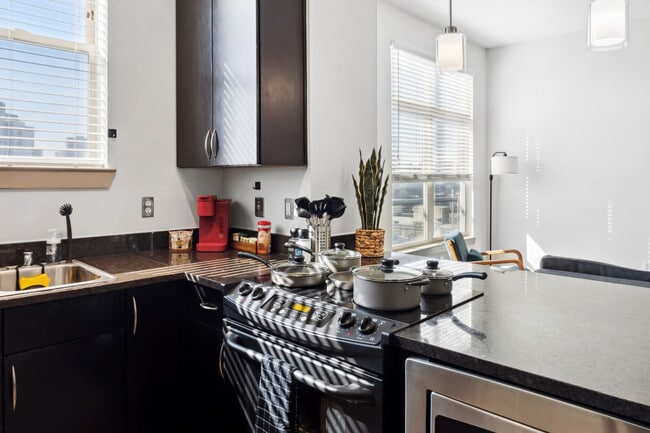 264 N Walton St Unit SI ID1289466P