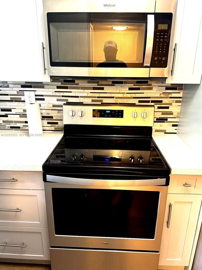 Photo - 1635 W 44th Pl Unit 311