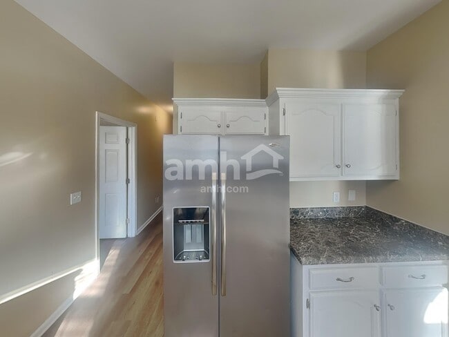 Photo - 602 Glenties Dr