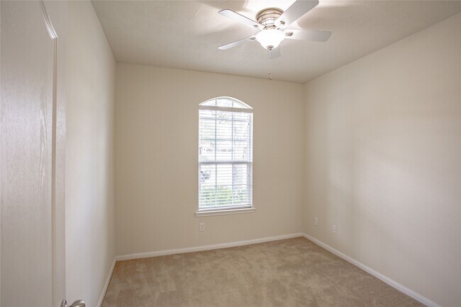 Photo - 24535 Carlton Springs Ln