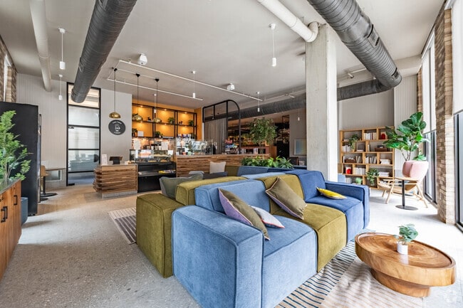 Coffee Shop