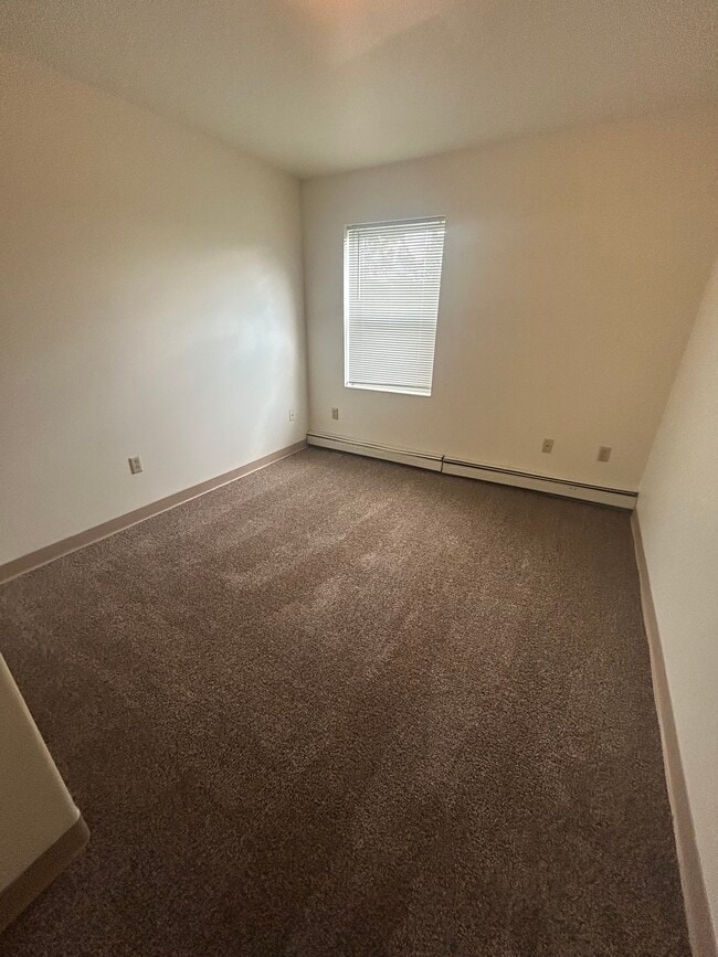 5613 #8 Bedroom #1