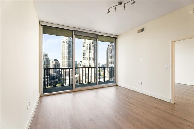 Photo - 1080 Peachtree St NE Unit 2101
