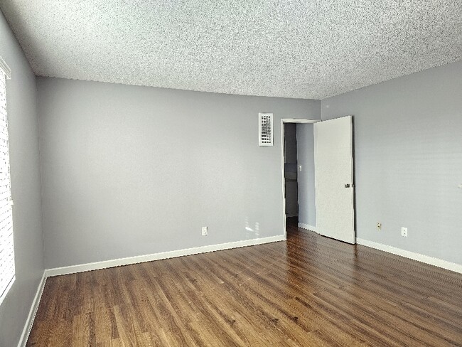 Photo - 20810 Amie Ave Unidad 9