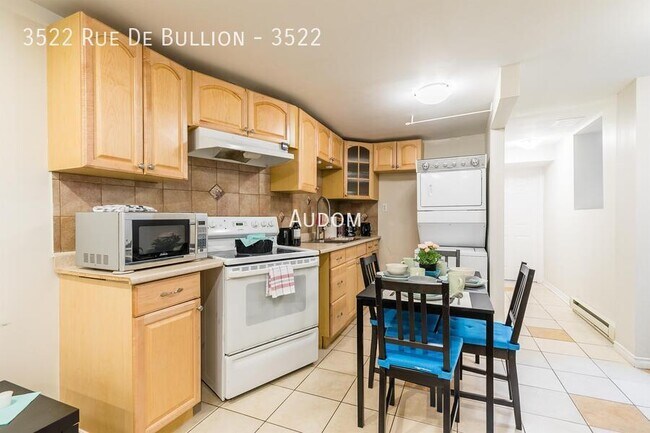 Photo - 3522 Rue De Bullion Unit 3522