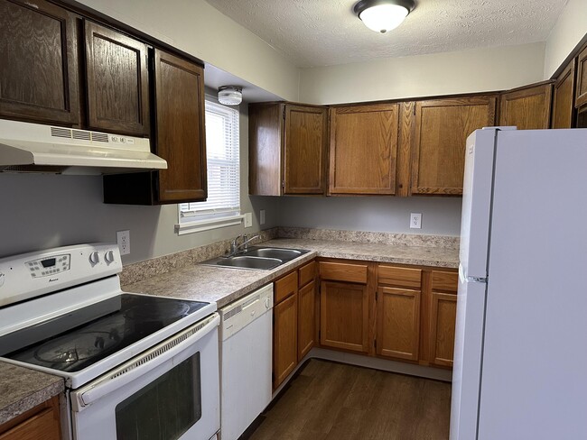 Photo - 1179 Tatesbrook Dr