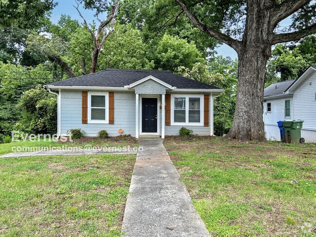 Building Photo - 1152 Wedgewood Dr NW Rental