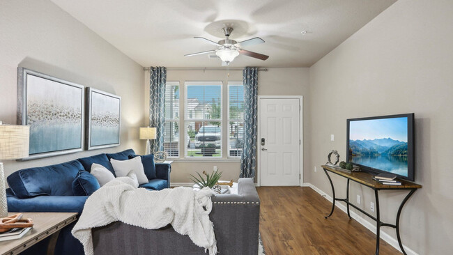 Photo - Springs At McDonough Apartments