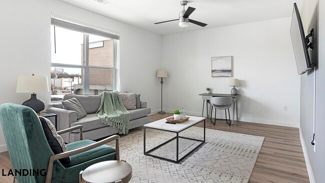 Photo - 217 S Garland Ave Unidad 2302