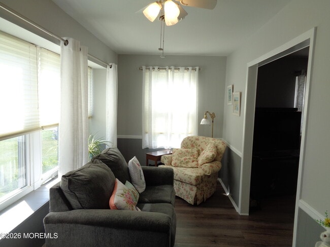Photo - 135A Sunset Rd