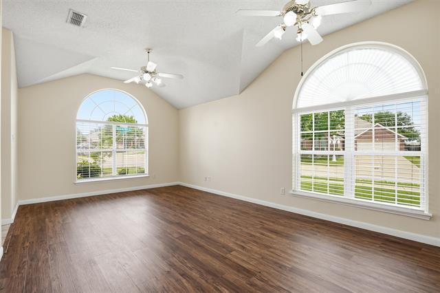 Photo - 9148 Rushing River Dr