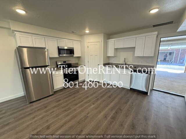 Photo - NO DEPOSIT option available for qualified renters with Obligo