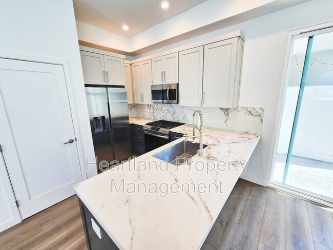 4117 Clairemont Mesa Blvd