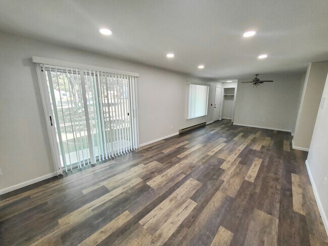 Photo - Orchard Village Apartments