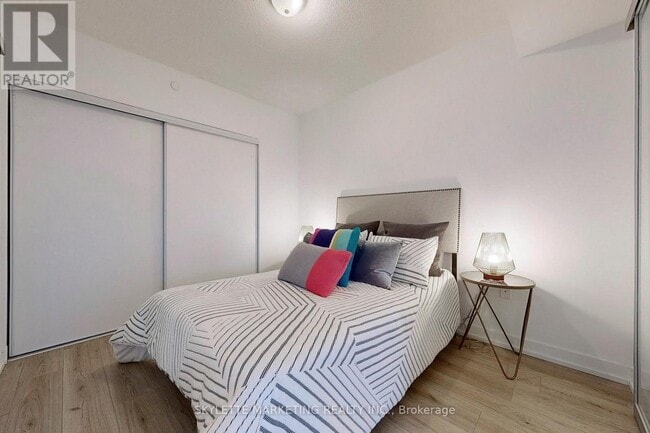 Photo - 395 Bloor St E Unit 3201