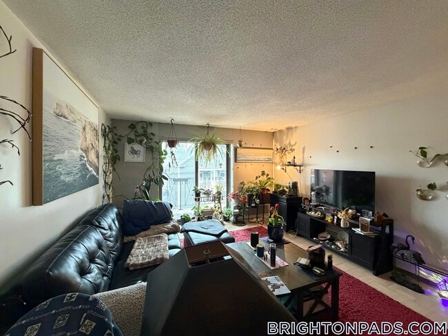 Photo - 26 Waverly St Unidad 304