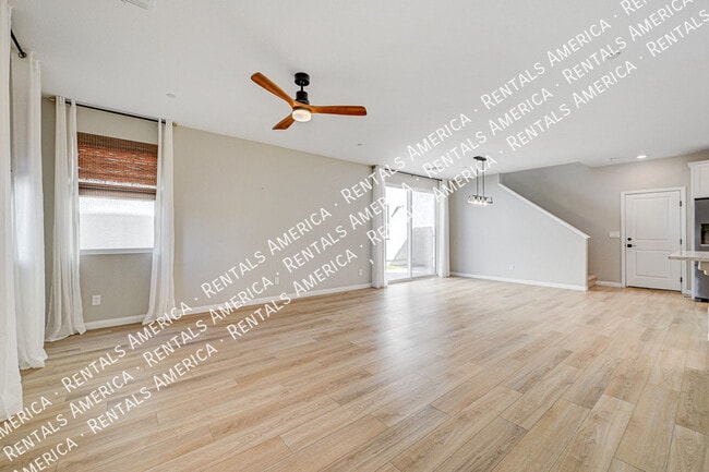 Photo - 2288 Trasimeno Pl