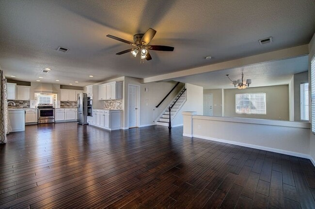 Photo - 7762 Lantern Ln