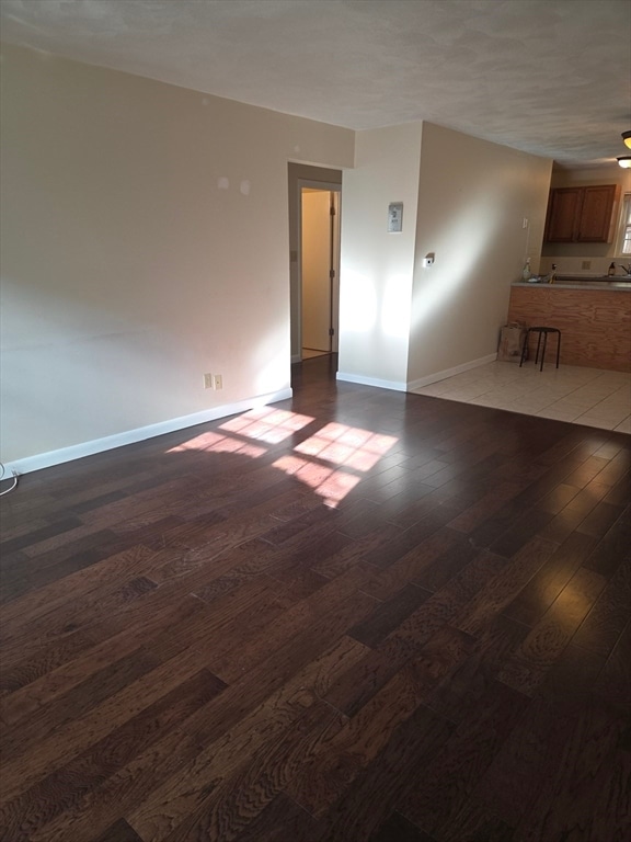 Photo - 25 Arlington Rd Unit 11