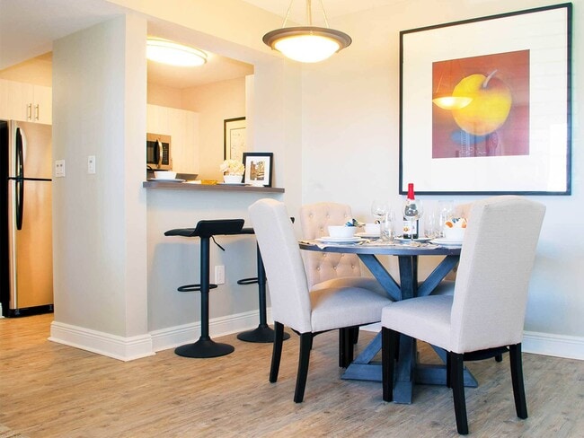 Photo - Advenir at University Park