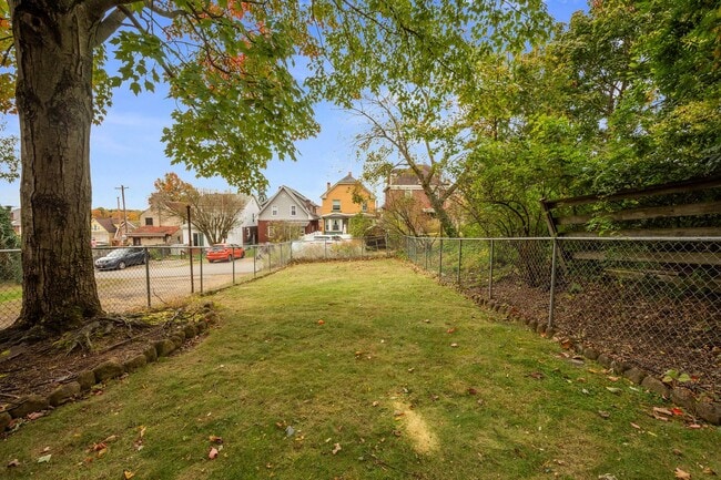 Photo - MOVE IN TODAY! Don't miss this FULLY RENOV...