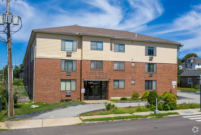 Parkside West Apartments