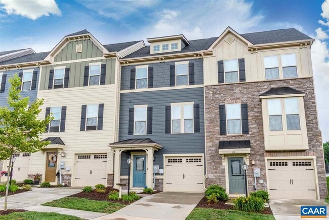 Photo - 816 Oval Park Ln Townhome