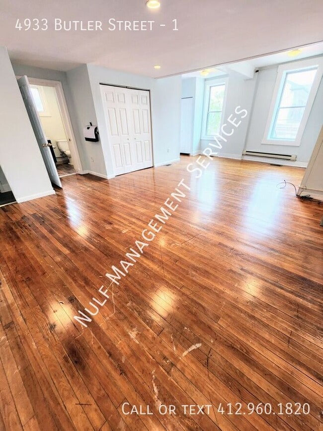 Photo - 4933 Butler St Unidad 1