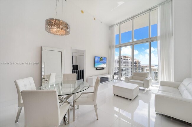 Photo - 475 Brickell Ave Unit 2807
