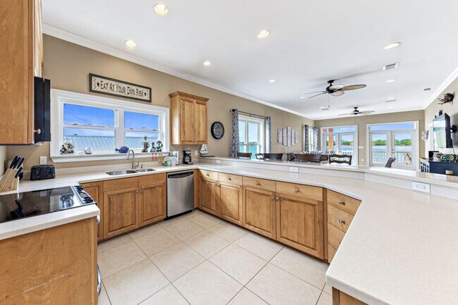 Photo - 1242 W Lagoon Ave Unidad ID1268072P