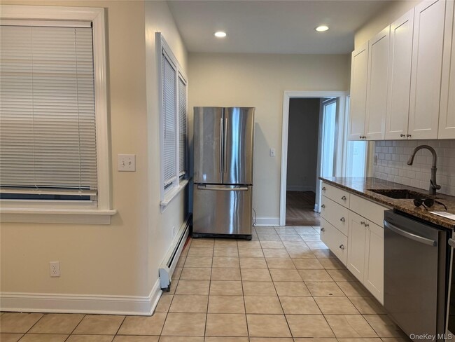 Photo - 6 Nassau Blvd Unit 6