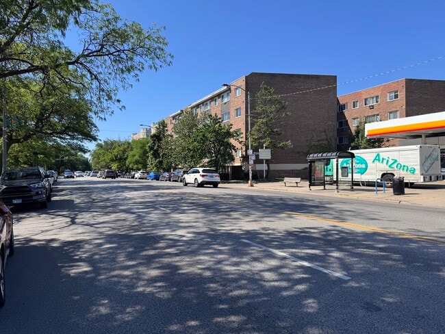 Photo - 7120 N Sheridan Rd Condo Unit 404