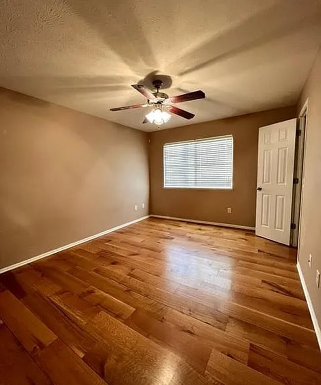 Photo - 1798 N 177th Plaza