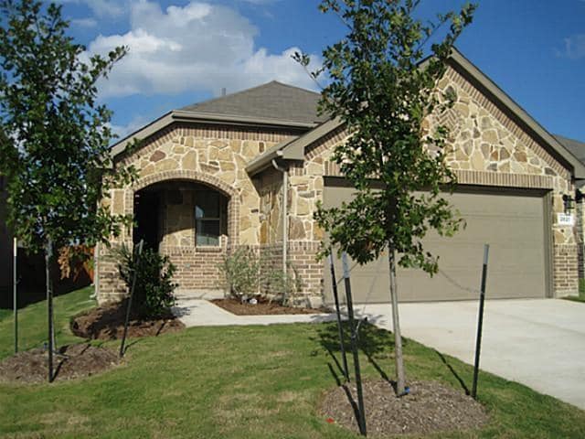 Photo - 2621 Frisco Wood Dr