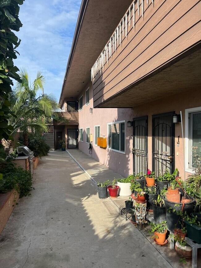 Photo - 4352 Texas St Unit #2