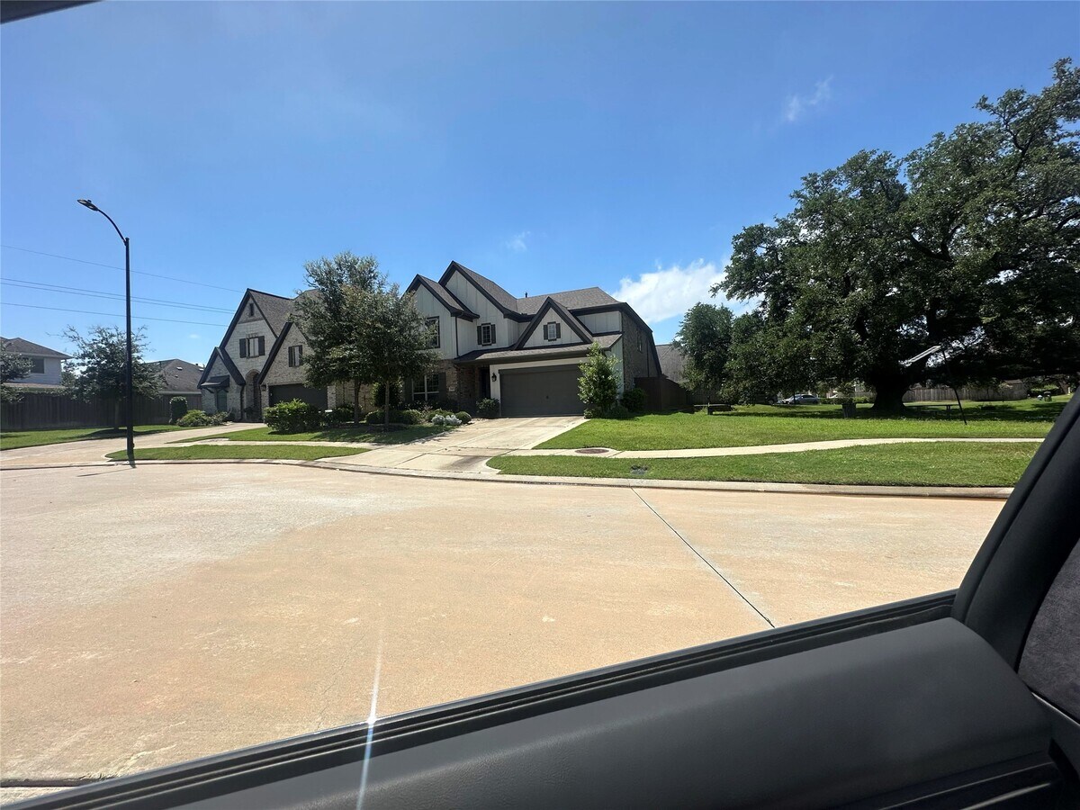 Photo - 13603 Nueces Basin Ct