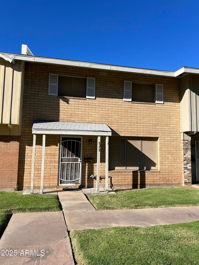 Photo - 4573 S Mill Ave