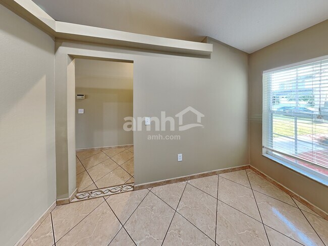 Photo - 3506 Benson Park Blvd