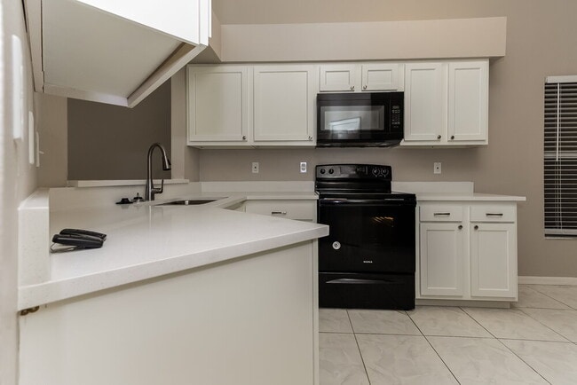 3103 Pine Top Dr