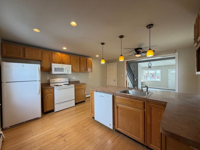 Photo - Fantastic Bristol Borough-Two Bedroom