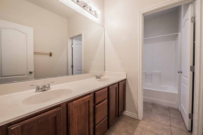 Photo - Stunning 3 Bedroom home in Anthem!