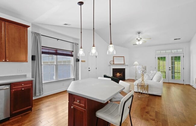 Photo - 8344 Saint Danasus Dr