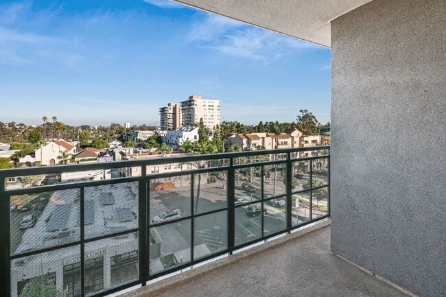 Photo - Lux Living in Vibrant Hillcrest! Unit 510
