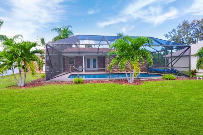 Photo - 302 SE Lancaster Ave