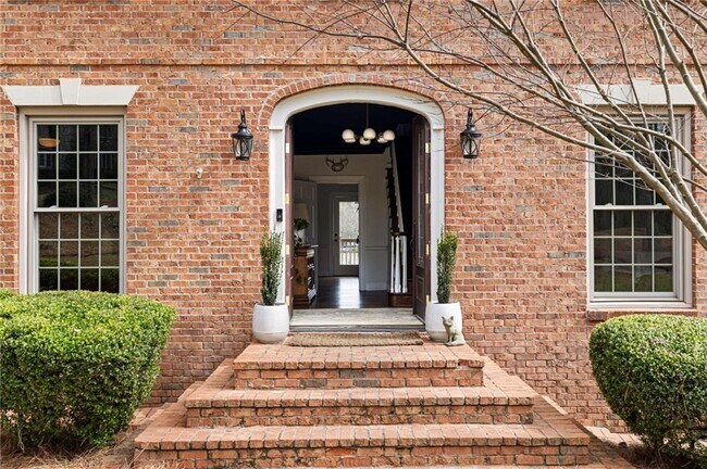 Photo - 2270 Emerald Dr