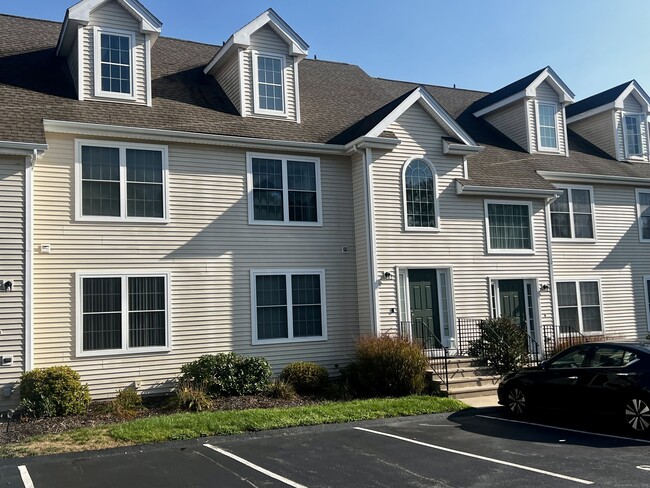 Photo - 15 Freedom Way Unit 60