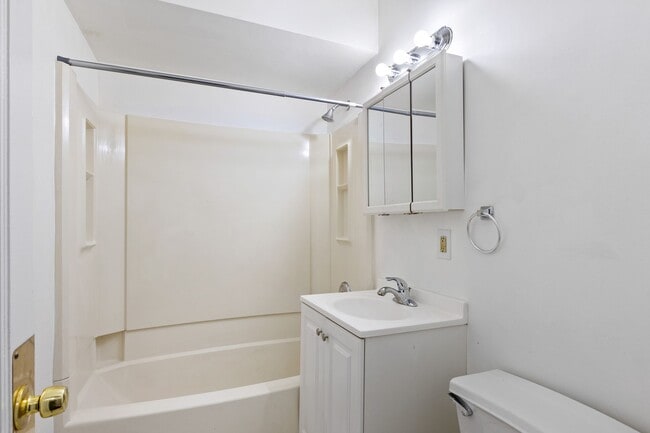 Photo - 346 Union Ave LLC